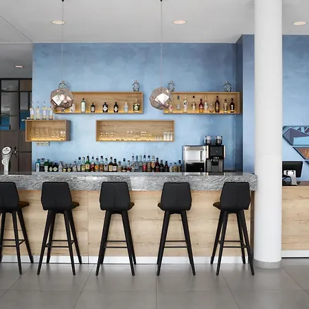 Four Points Flex By Sheraton Hotel 3*