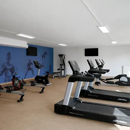 Отель Four Points Flex By Sheraton 3*