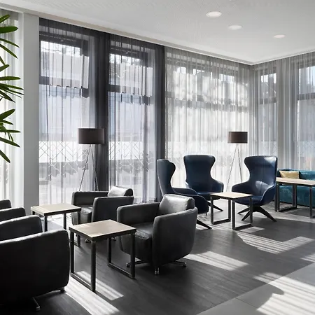 Four Points Flex By Sheraton 3* בוכום