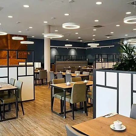 Four Points Flex By Sheraton 호텔 보훔