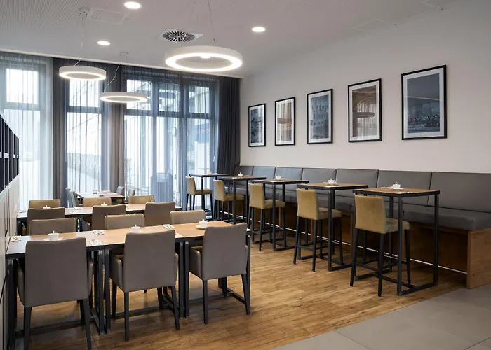 Отель Four Points Flex By Sheraton Бохум