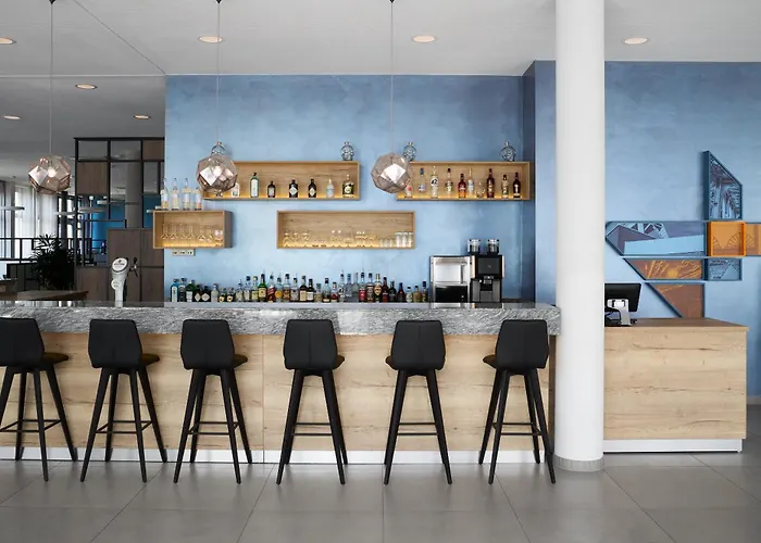 Four Points Flex By Sheraton Отель 3*