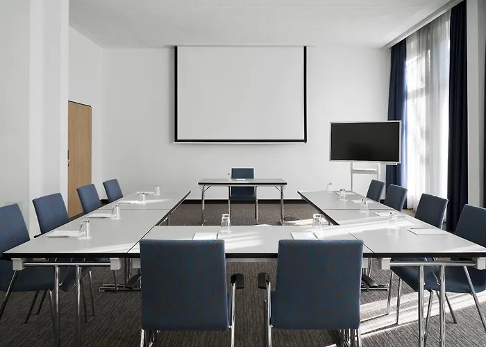 Four Points Flex By Sheraton Отель